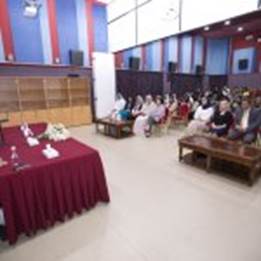 Mentorship session for female engineering students